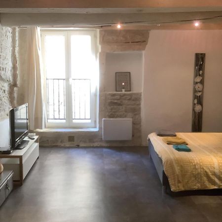 Apartamento L'Etoile Nimes Exterior foto