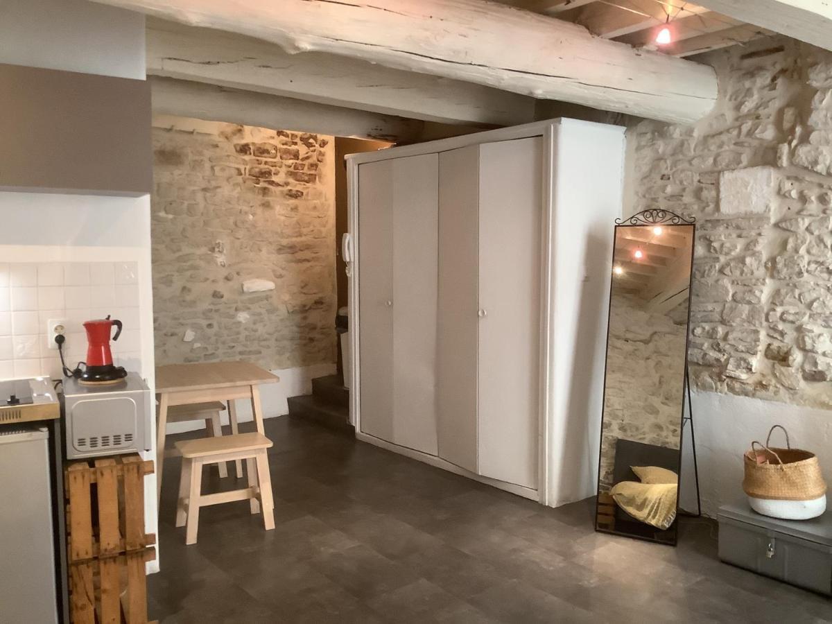 Apartamento L'Etoile Nimes Exterior foto
